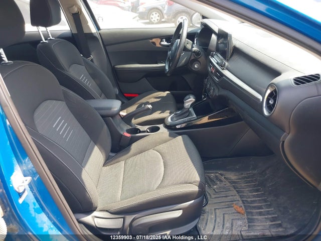 3KPF54AD1ME327668 KIA mpi nu