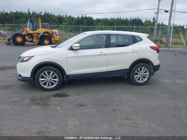 JN1BJ1CR1JW252797 Nissan ROGUE SPORT