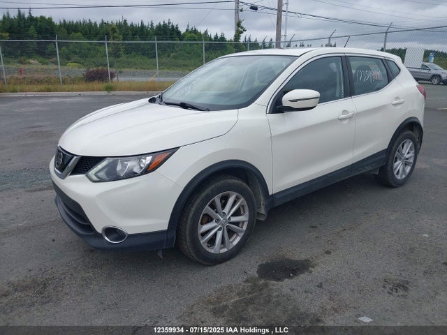 JN1BJ1CR1JW252797 Nissan ROGUE SPORT