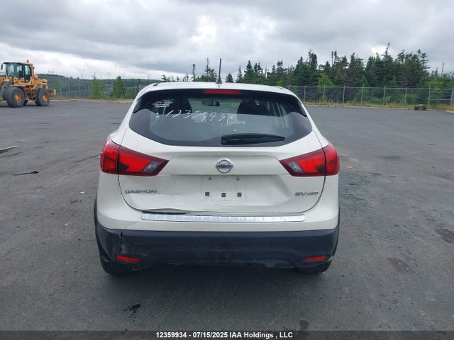 JN1BJ1CR1JW252797 Nissan ROGUE SPORT