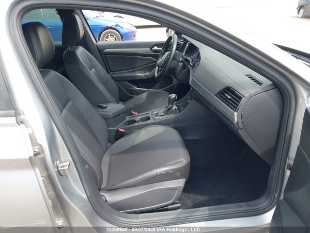 Aukcja sprzedaży 2019 Volkswagen Jetta 1.4 Tsi Highline, vin: 3VWE57BUXKM184425, numer aukcji: 12359940