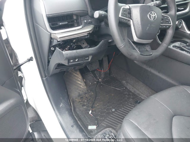 Toyota t24a-fts 2024 5TDAAAB53RS062308 Image 6