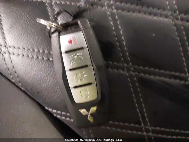 JA4T5VA97RZ607931 Mitsubishi s91-ya1