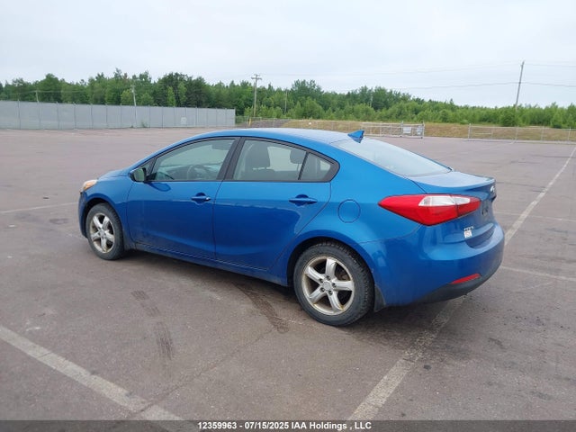 KIA Forte 2014 KNAFK4A69E5130199 Image 3