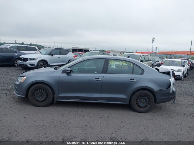 3VW2K7AJ4FM203396 Volkswagen Jetta