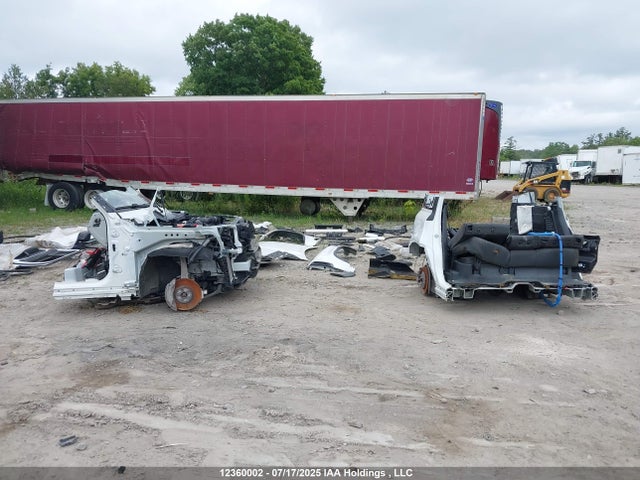 Land Rover Aj120 I6 Mhev 2020 SALEP7EU7L2017532 Image 13