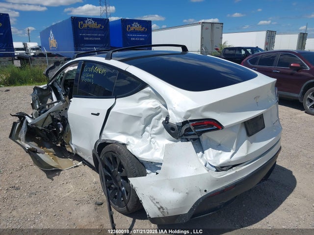 5YJYGDEE8LF048913 Tesla Model Y