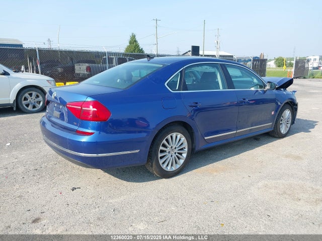 1VWBS7A33GC035772 Volkswagen 2016
