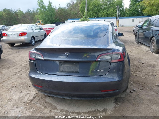 5YJ3E1EB4NF174998 Tesla 2022