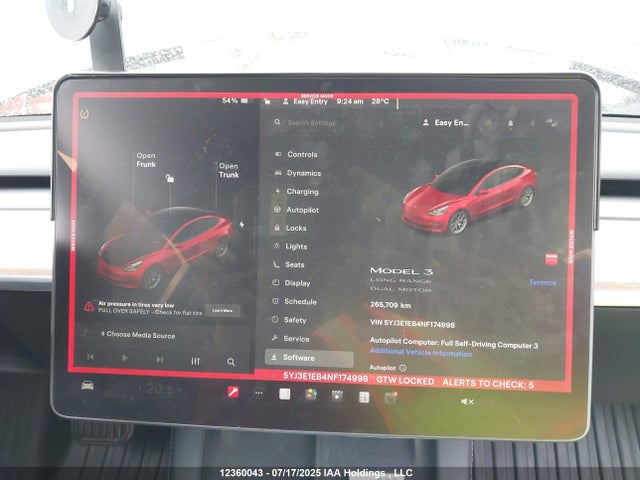 5YJ3E1EB4NF174998 Tesla 2022