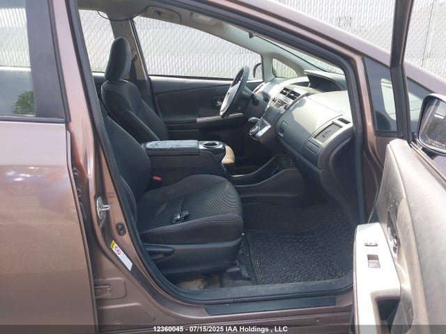 JTDZN3EU3HJ056526 Toyota 2zr-fxe, 5jm