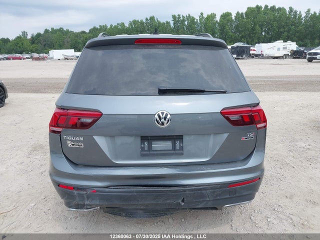 Volkswagen 2018 2018 3VV0B7AX3JM008849 Image 16
