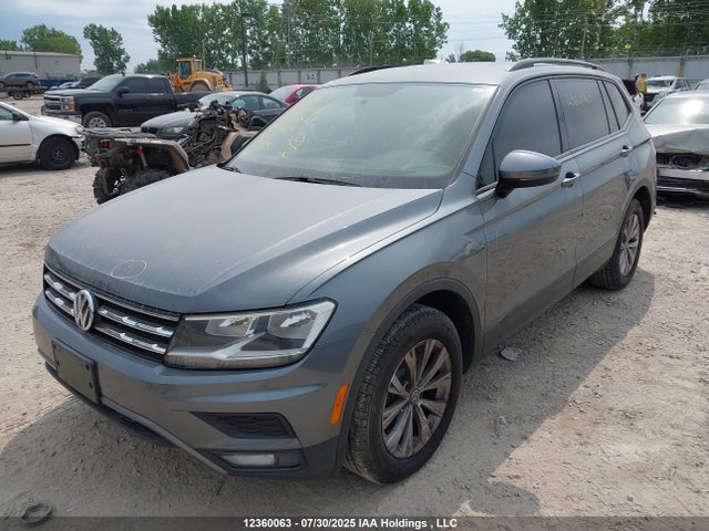 Volkswagen 2018 2018 3VV0B7AX3JM008849 Image 2