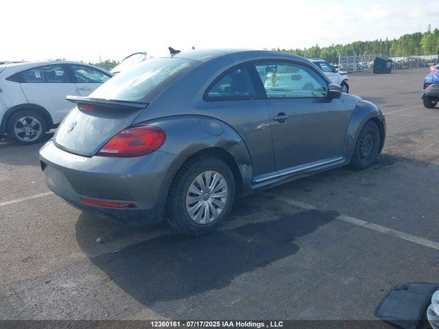 3VWJ17AT8HM619468 Volkswagen 1.8 tsi