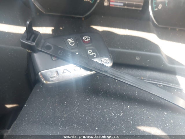 Jaguar s/c ulev 2014 SAJXJ0EF2E8U27201 Image 11