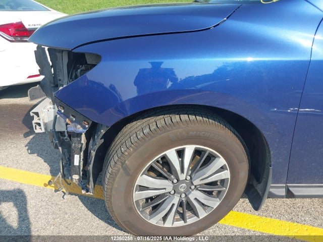 5N1DR2MM0HC666636 Nissan 2017