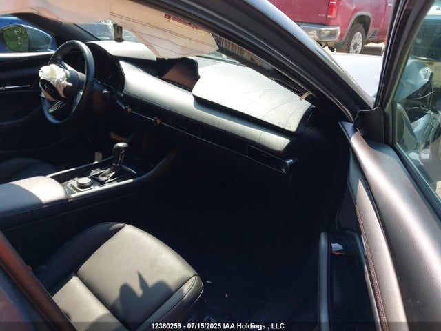 JM1BPALM7R1701196 Mazda pyukd