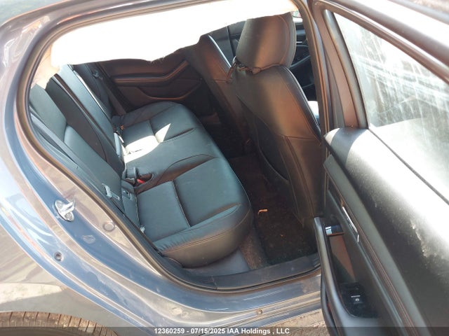 JM1BPALM7R1701196 Mazda pyukd