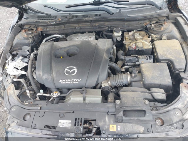 3MZBM1U75FM126366 Mazda pe