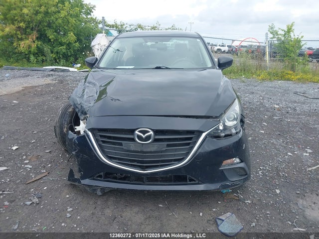 3MZBM1U75FM126366 Mazda pe