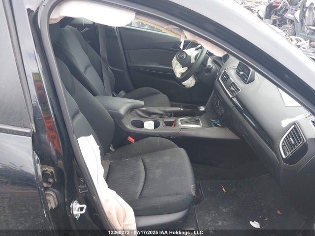 3MZBM1U75FM126366 Mazda pe