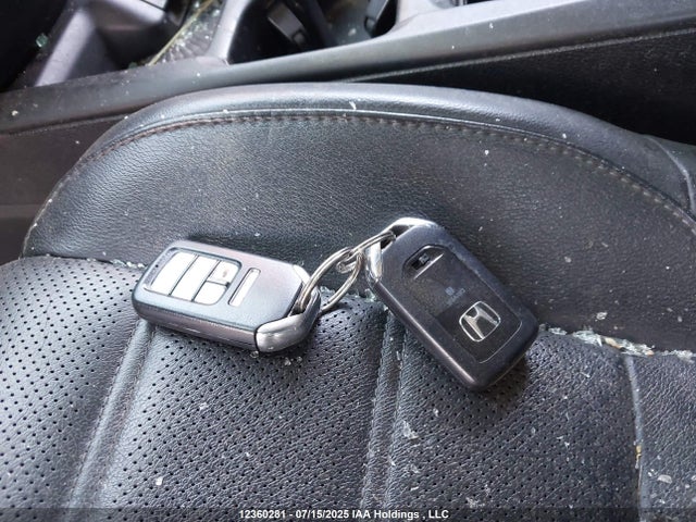 2HKRW2H96HH110215 Honda l15be