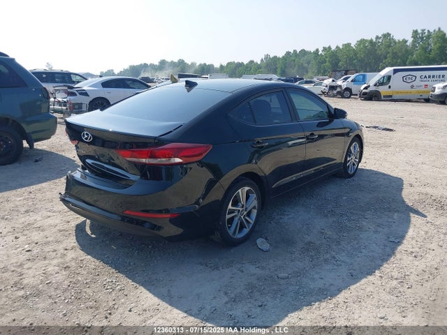 KMHD84LF5HU153457 Hyundai 2017