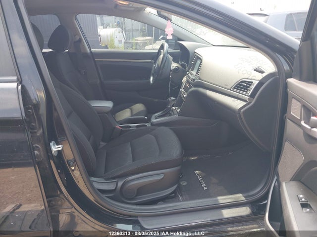 KMHD84LF5HU153457 Hyundai 2017