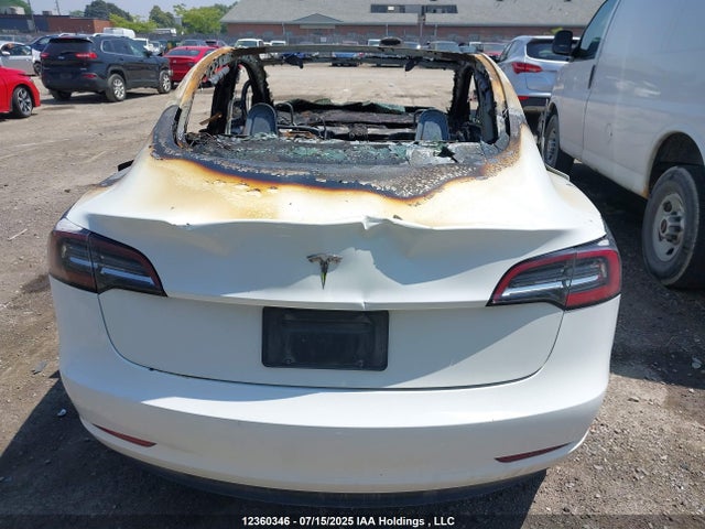 5YJ3E1EA0PF396383 Tesla 2023