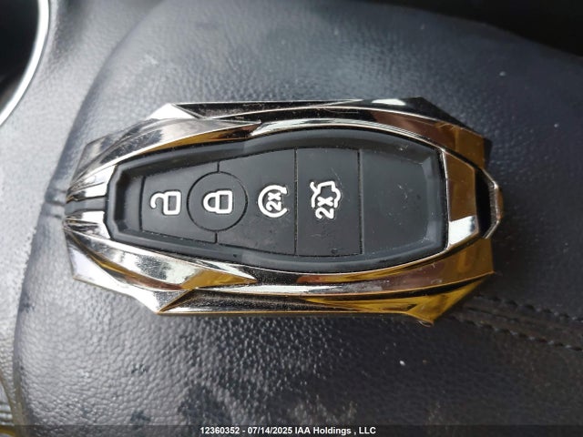 Ford 2.3l 4v premium fuel 2018 1FA6P8THXJ5168924 Image 11