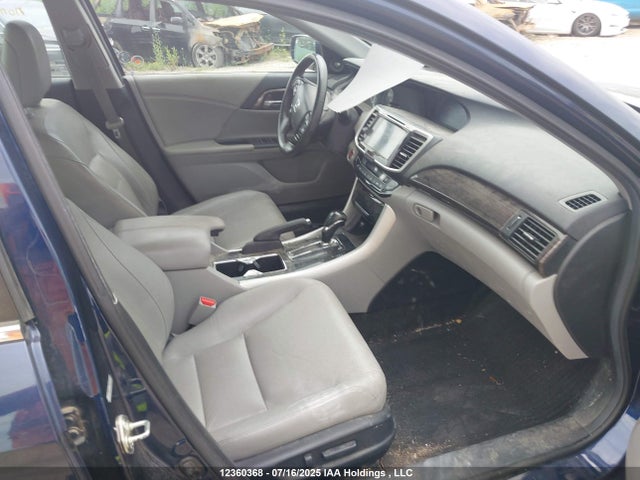 1HGCR2F83GA805105 Honda k24w1
