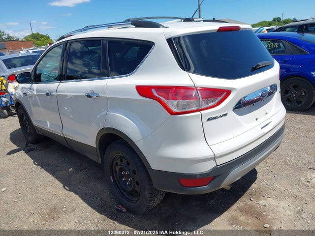 1FMCU0G92FUB66829 Ford 2015