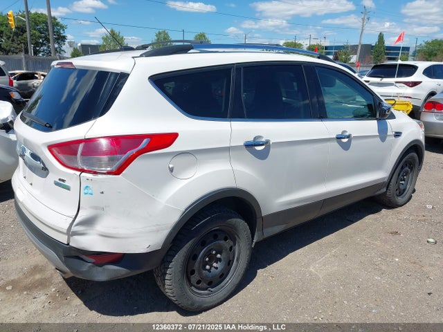 1FMCU0G92FUB66829 Ford 2015