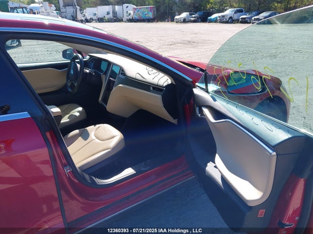Tesla MODEL S 2014 5YJSA1H14EFP41625 Image 5