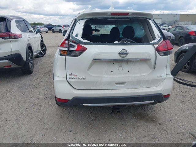 5N1AT2MV6HC800806 Nissan 2017
