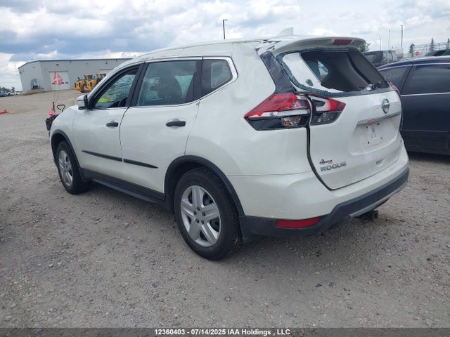 5N1AT2MV6HC800806 Nissan 2017