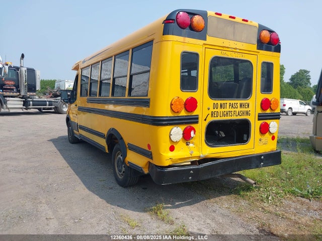 Ford 2015 2015 1FDDW7PM2FKA85613 Image 3