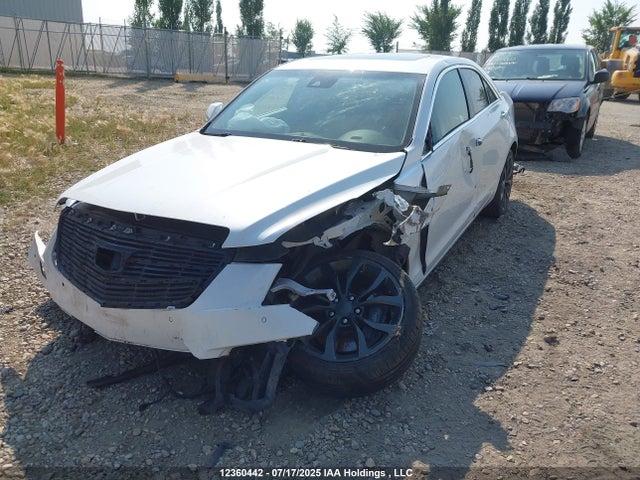 1G6AJ5SX8F0104840 Cadillac ltg