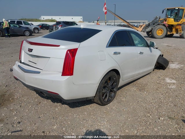 1G6AJ5SX8F0104840 Cadillac ltg
