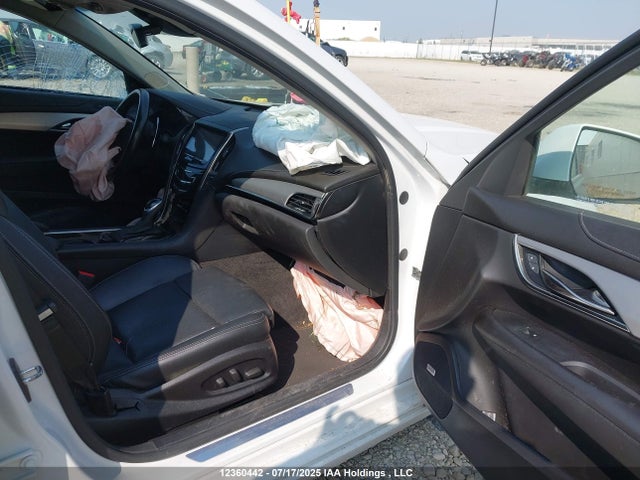1G6AJ5SX8F0104840 Cadillac ltg