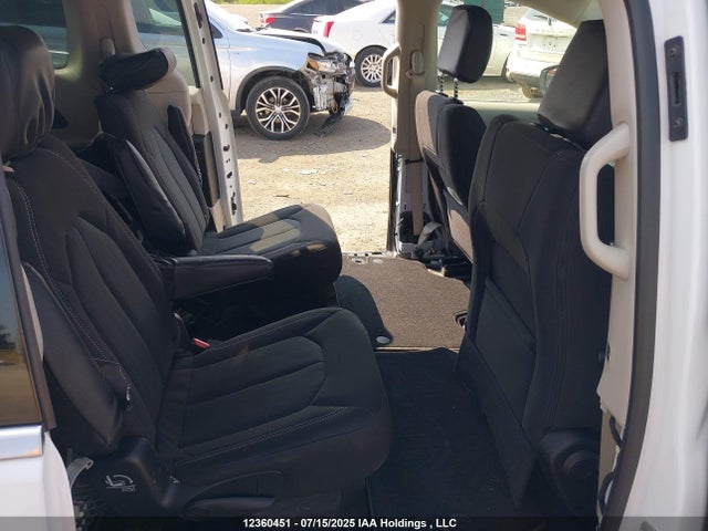 2C4RC1ZG7PR585633 Chrysler grand caravan