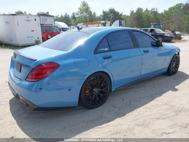 WDDUG8JB8JA374062 Mercedes-Benz m177