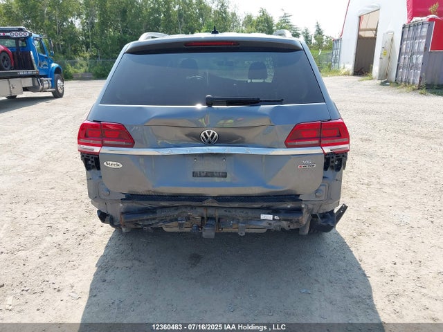 Volkswagen fsi 2018 1V2HR2CA2JC514200 Image 17