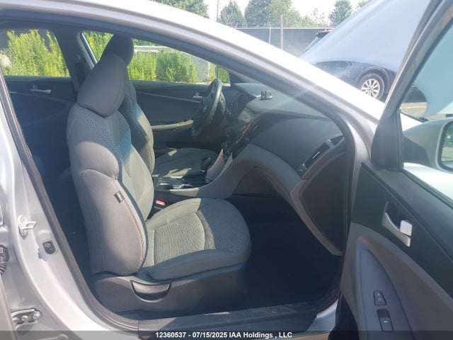 5NPEB4AC4EH937315 Hyundai gamma