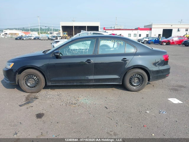 3VW1K7AJXFM347577 Volkswagen Jetta