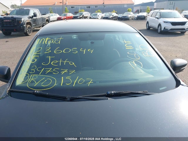 3VW1K7AJXFM347577 Volkswagen Jetta