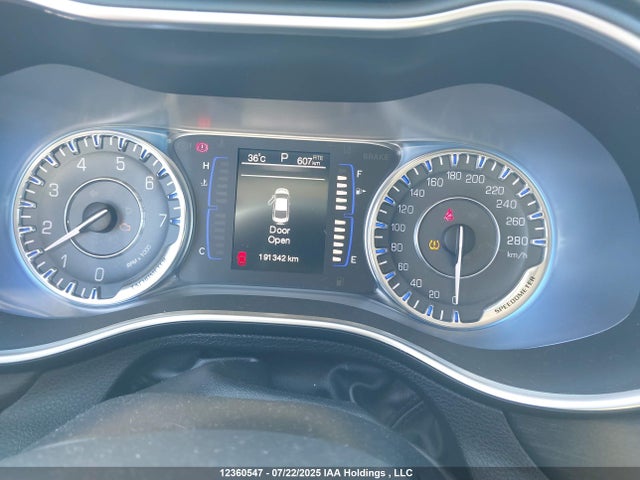 1C3CCCAG2FN740506 Chrysler 2015
