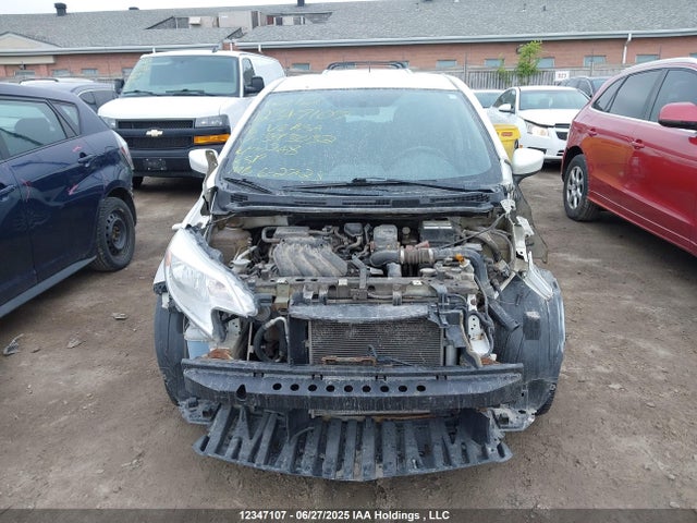 Nissan VERSA NOTE 2016 3N1CE2CP9GL393032 Image 13