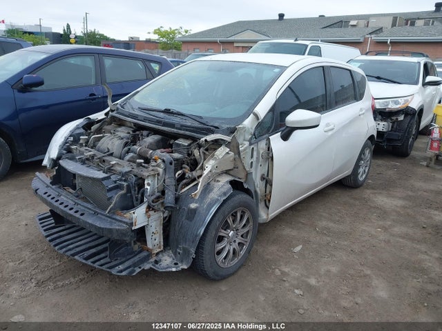Nissan VERSA NOTE 2016 3N1CE2CP9GL393032 Image 2