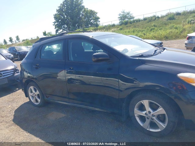 12360633 :رقم المزاد ، 2T1KU4EE7EC132999 vin ، 2014 Toyota Matrix Wagon مزاد بيع